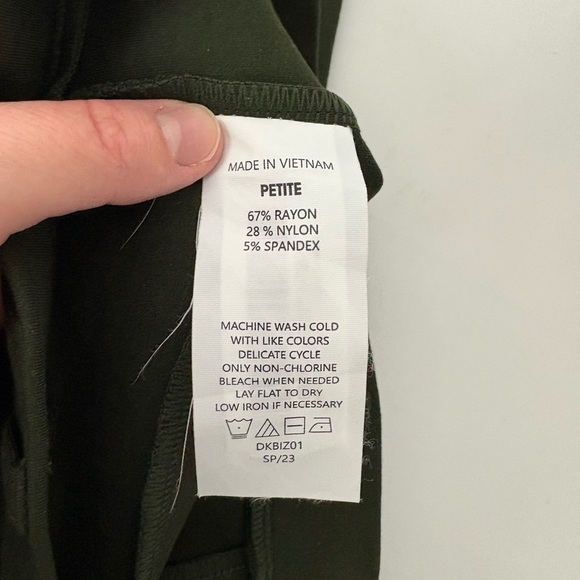 NWT Quince Ultra-Stretch Ponte Straight Leg Pant Olive - Picture 9 of 10